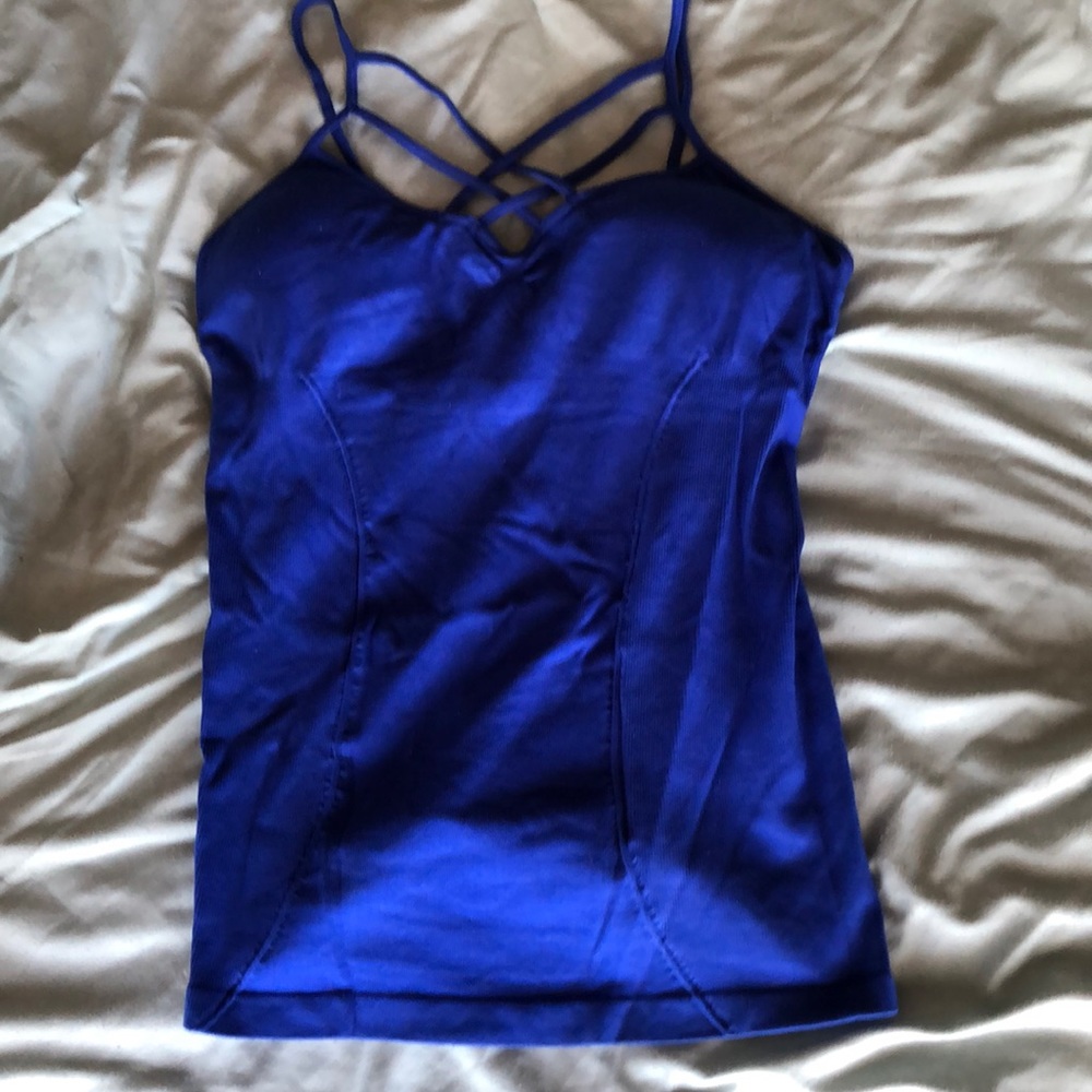 Boobs don’t fit